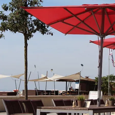 With Style Sun Terrace Dom wakacyjny